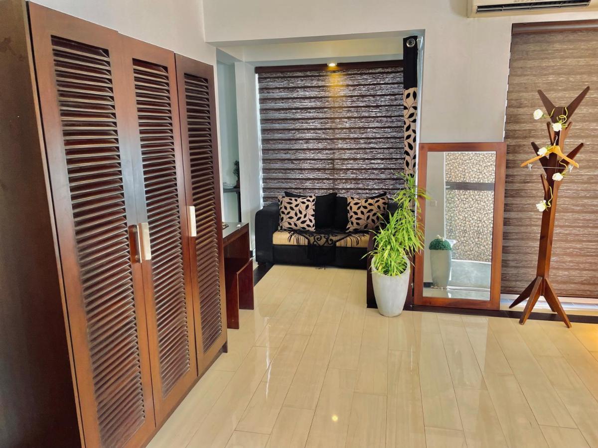 8+ Plus Motels Negombo Extérieur photo