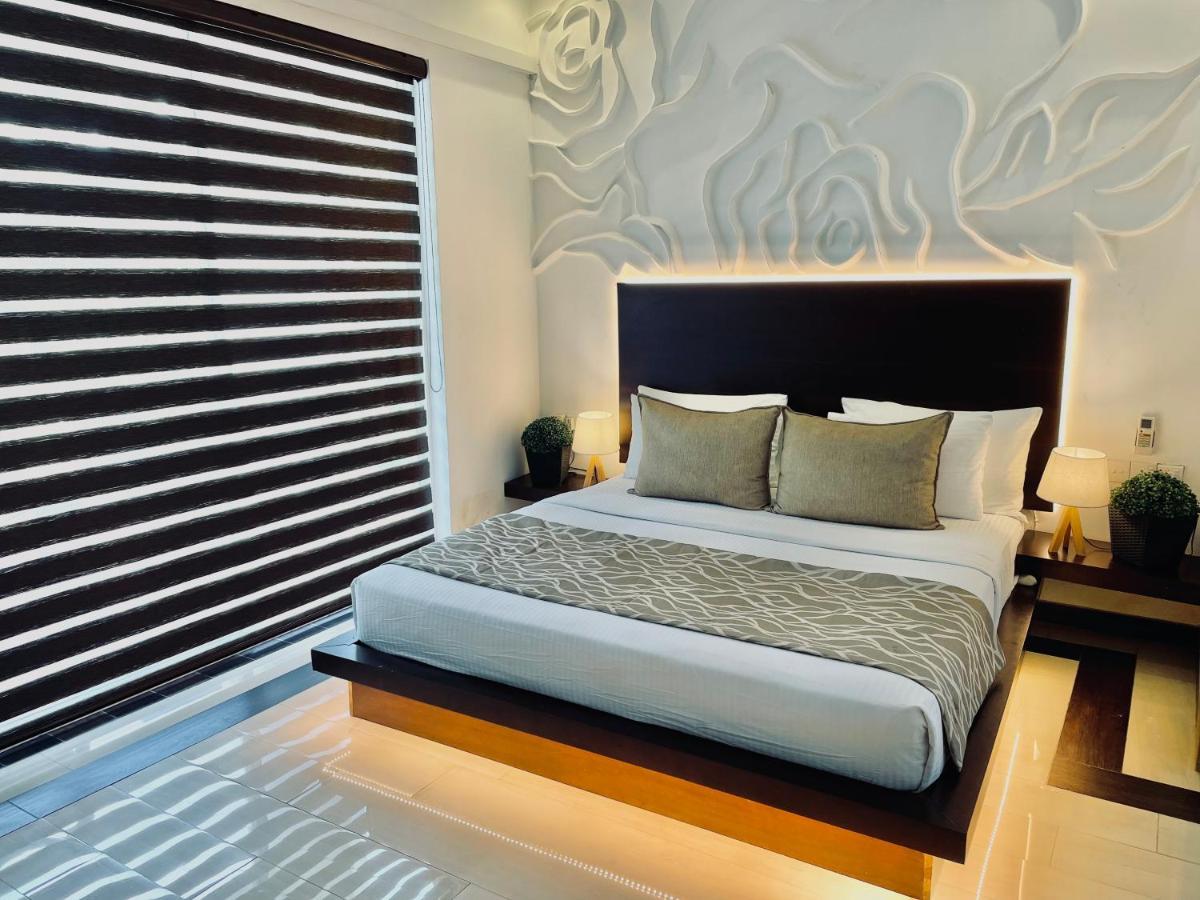 8+ Plus Motels Negombo Extérieur photo