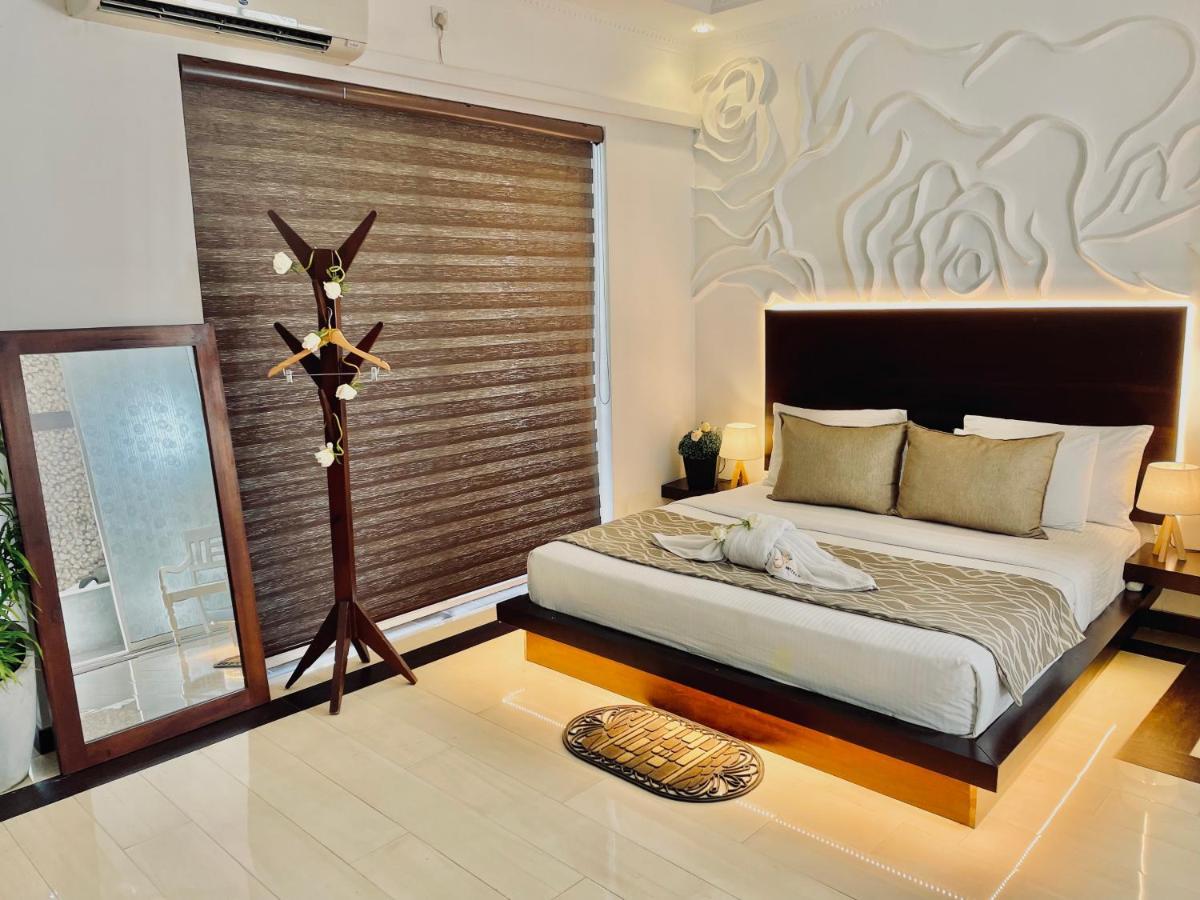 8+ Plus Motels Negombo Extérieur photo
