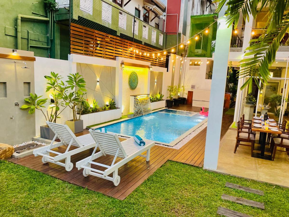 8+ Plus Motels Negombo Extérieur photo