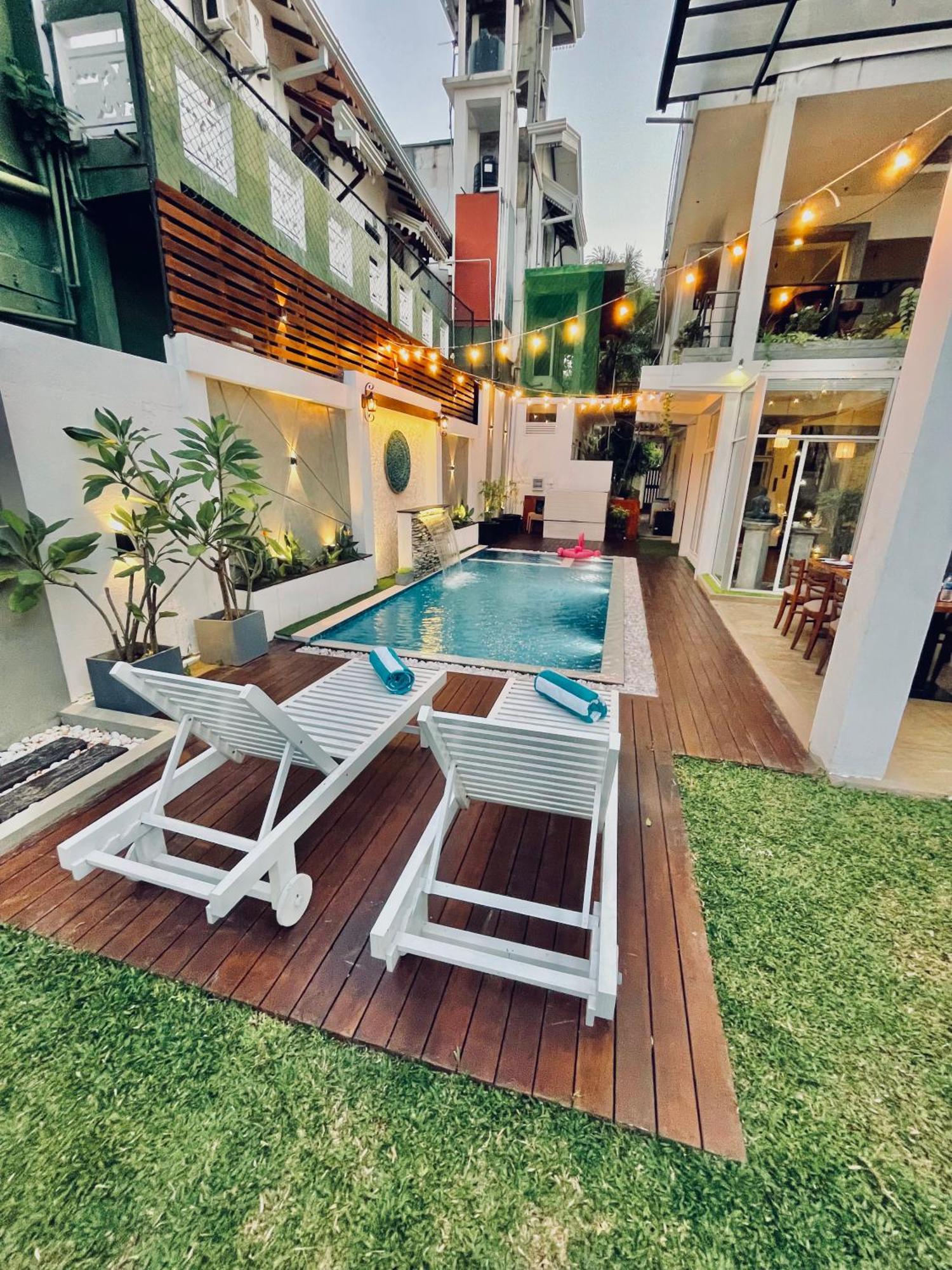 8+ Plus Motels Negombo Extérieur photo
